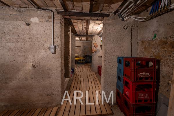 RARE BEYNOST Maison ancienne 220m2 au sol, terrain constructible