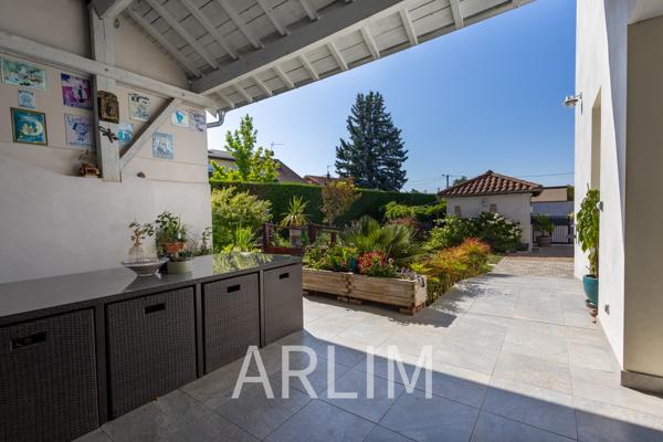 RARE BEYNOST Maison ancienne 220m2 au sol, terrain constructible