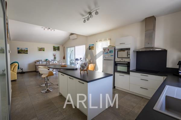 RARE BEYNOST Maison ancienne 220m2 au sol, terrain constructible