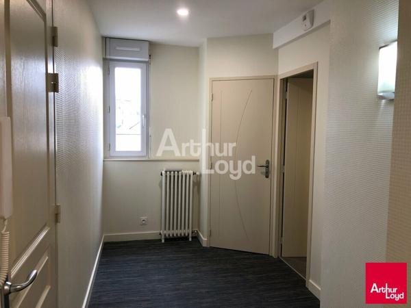 ANGERS HYPER CENTRE BUREAUX DE 45 M² A LOUER
