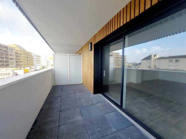 Location Appartement83,92 m² - 3 Pièces - SENE (56860)