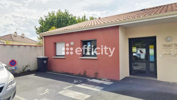 Local Commercial
         7 pièces
        - 162 m² 376 250 € *