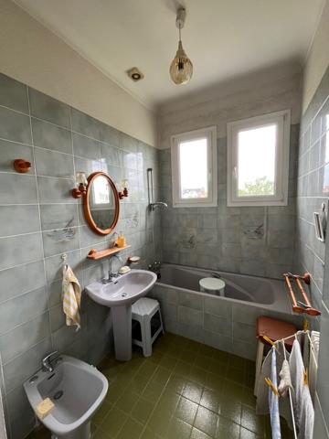 A VENDRE MAISON 3 CHAMBRES NANTES A RENOVER ET EVOLUTIVE