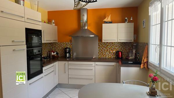 MAISON LA CHAPELLE BASSE MER 4 CHAMBRES