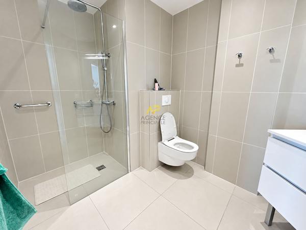MARINA - VUE SUR SEINE A 180 DEGRES Loyer 2 400 €/mois charges comprises **  - Référence  2114