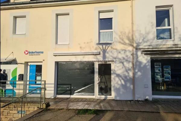 Location Local commercial 2 pièces 45 m2 à Le Bono