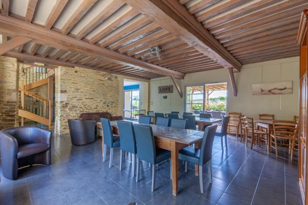 Vente Maison de luxe Caen 18 Pièces 560 m²