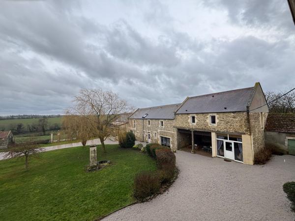 Vente Maison de luxe Caen 18 Pièces 560 m²