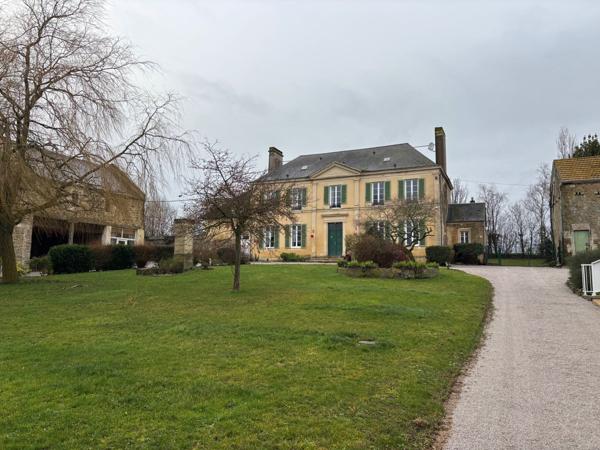 Vente Maison de luxe Caen 18 Pièces 560 m²