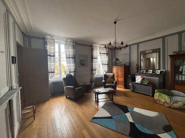 Vente Maison de luxe Caen 18 Pièces 560 m²