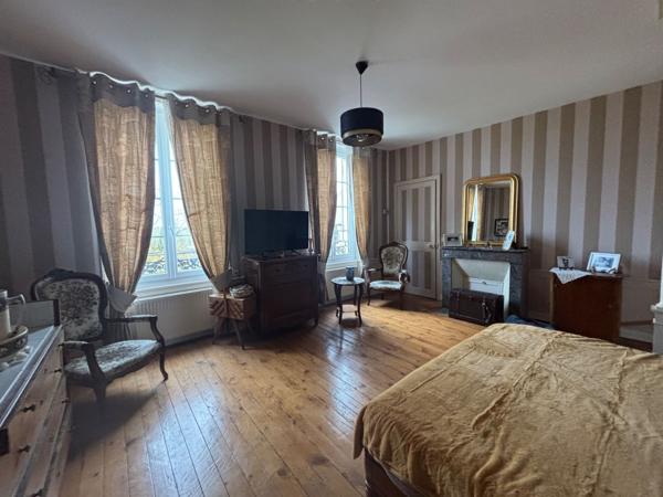 Vente Maison de luxe Caen 18 Pièces 560 m²