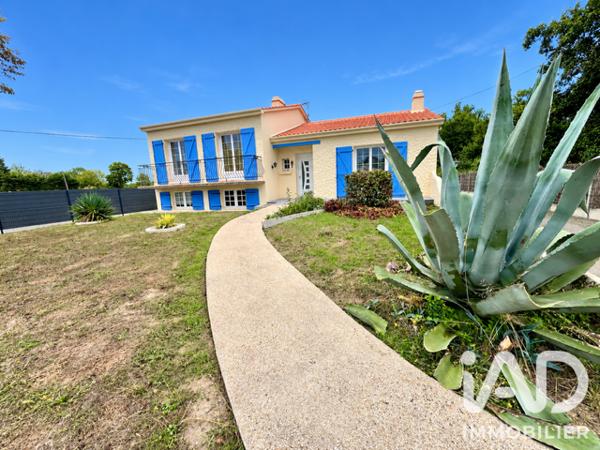 Maison à vendre 5 pièces 108 m² Sallertaine
