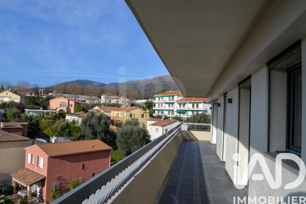Appartement à vendre 4 pièces 74 m² Vence