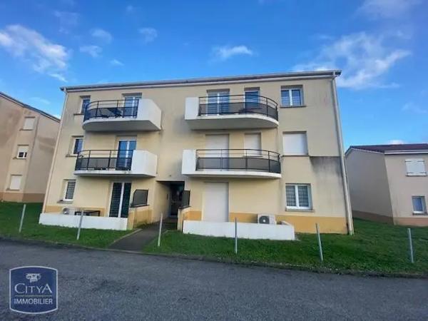 Appartement à louer 2 pièces 53.89m² Nogent (52800)