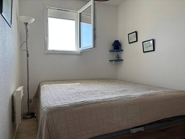 APPARTEMENT à VAUX SUR MER