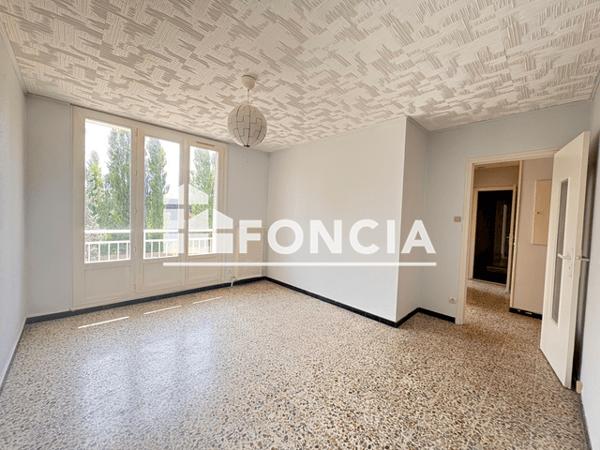 Location Appartement 2 pièces 40.35 m² - ALLEE D Saint Martin D'heres 38400