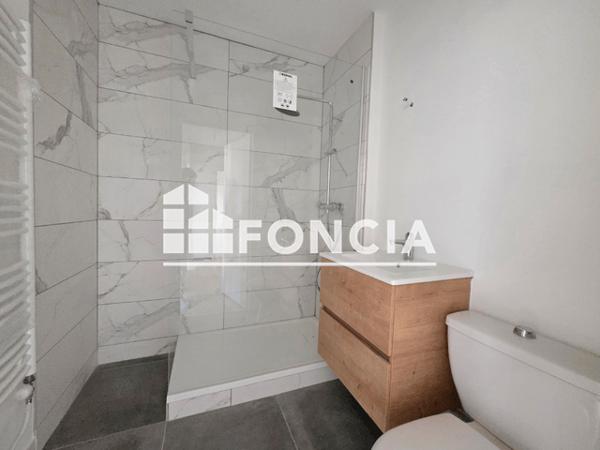 Location Appartement 2 pièces 40.35 m² - ALLEE D Saint Martin D'heres 38400