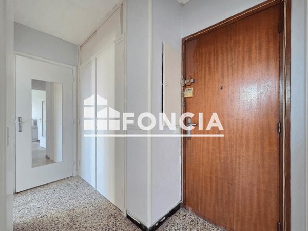 Location Appartement 2 pièces 40.35 m² - ALLEE D Saint Martin D'heres 38400