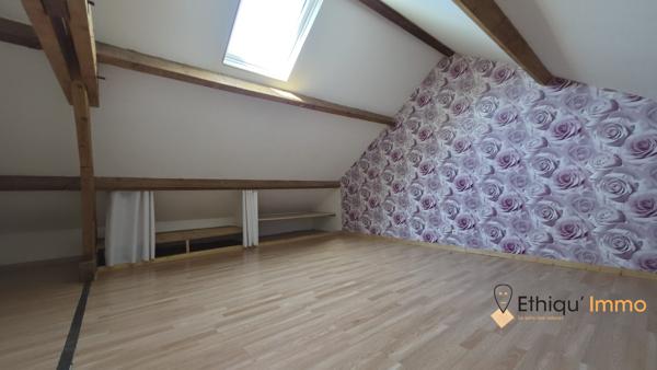 Maison familiale lumineuse avec combles aménagés et grand terrain – Chaumont
