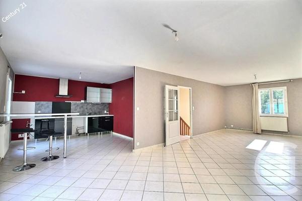 Maison à vendre  4 pièces - 116 m 2   CHATEAU THIERRY  - 02