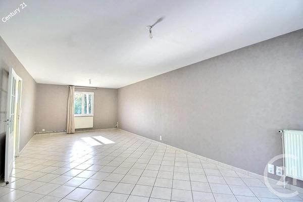 Maison à vendre  4 pièces - 116 m 2   CHATEAU THIERRY  - 02