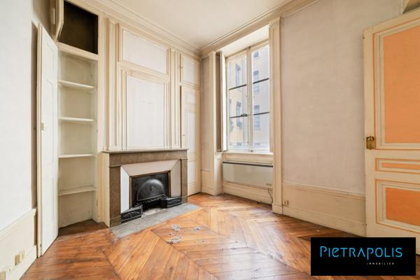 RARE - Rue Victor Hugo- 64m2-travaux
