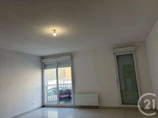 Appartement F2 à vendre  2 pièces - 57,61 m 2   ST QUENTIN  - 02