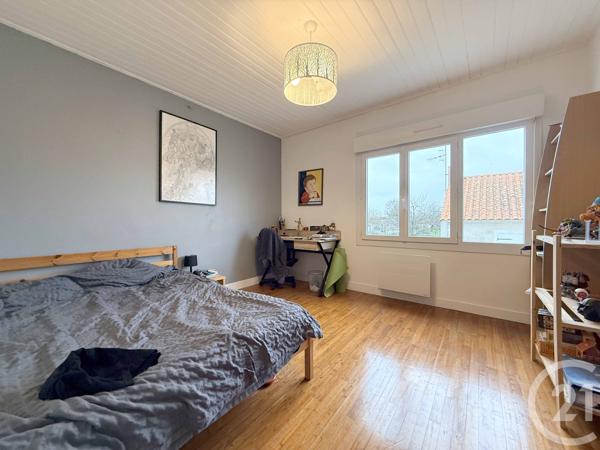 Maison à vendre  6 pièces - 151,35 m2 ANGLES - 85