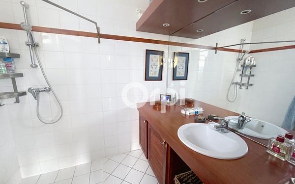 Maison à vendre    4 pièces • 105 m2 Claira