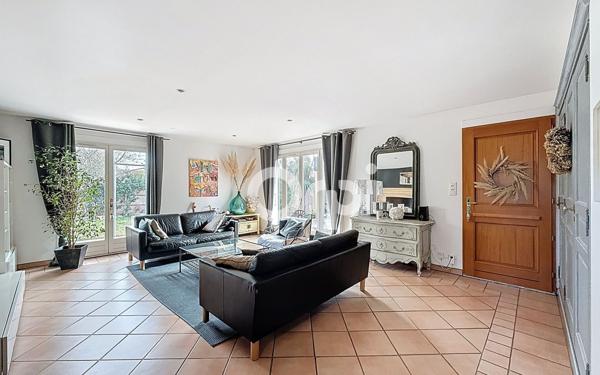 Maison à vendre    4 pièces • 105 m2 Claira