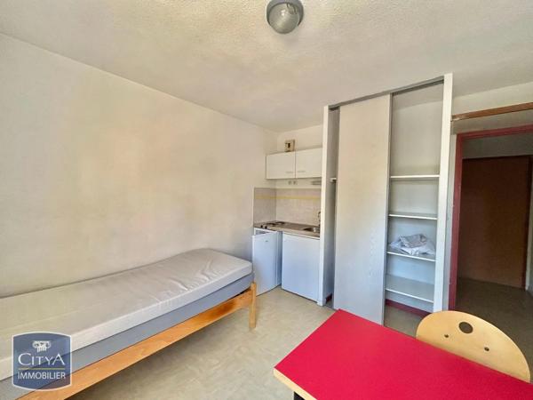 Appartement à louer 1 pièce 18.26m² Saint-Étienne (42100)