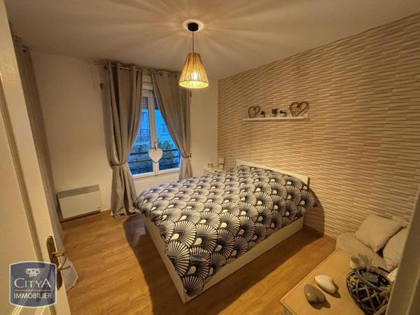 Appartement à louer 2 pièces 49.55m² Reims (51100)