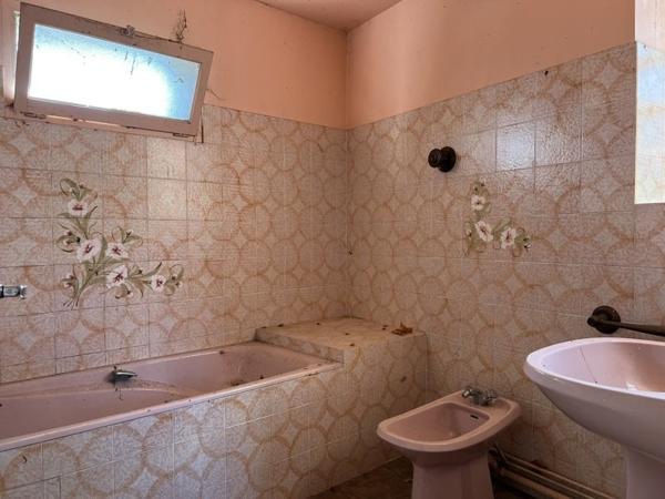 Maison à vendre |  Antonne-et-Trigonant |  4 pièces | 80 m²