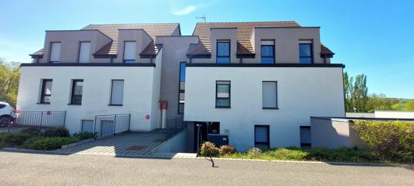 Beau 3 pièces de 76m², balcon, garage, parking, vendu loué