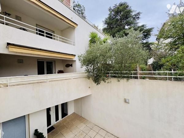 Appartement T3 avec jardinet + garage + cave à Toulon 