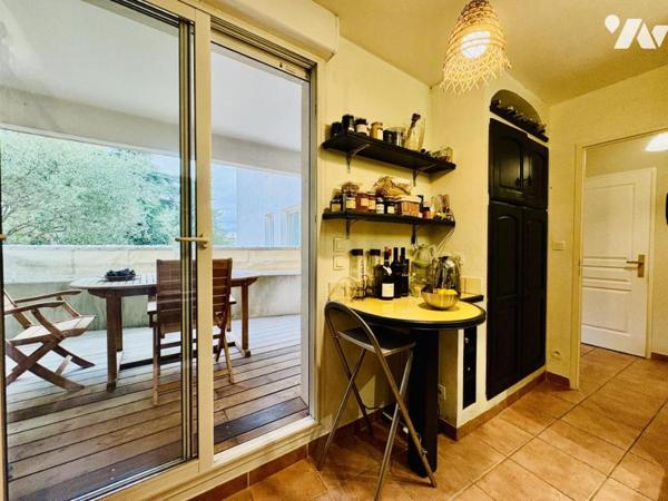 Appartement T3 avec jardinet + garage + cave à Toulon 