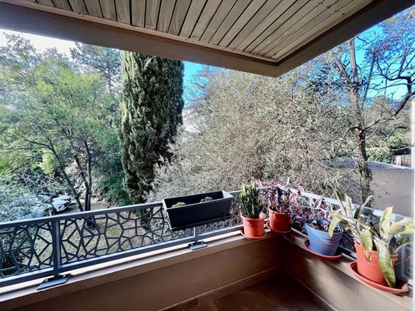 Appartement 98 m2 Estanove + Parking + Garage + Cave