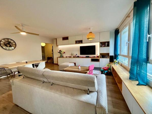 Appartement 98 m2 Estanove + Parking + Garage + Cave