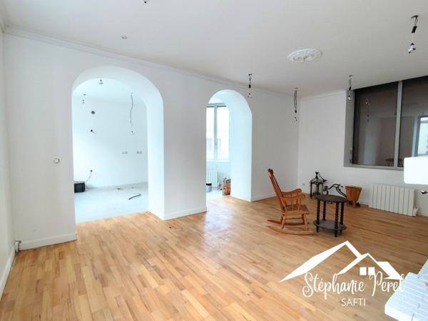 Maison rénovée à La Courtine – Espace, confort et finitions à personnaliser !