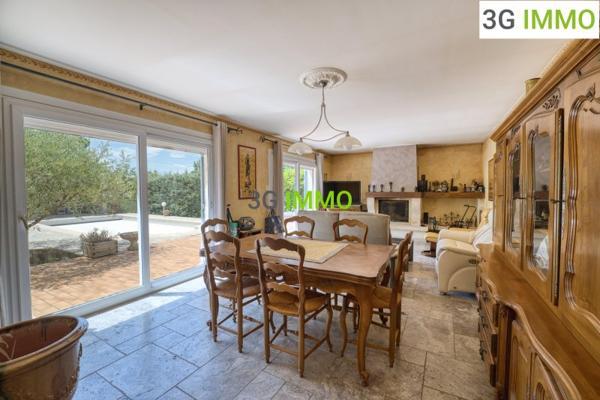 Vente / Villa à Mondragon (84430)