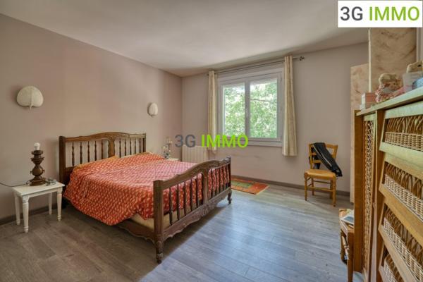 Vente / Villa à Mondragon (84430)
