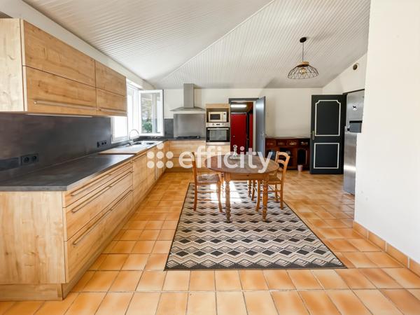 Maison 5 pièces - 93 m²