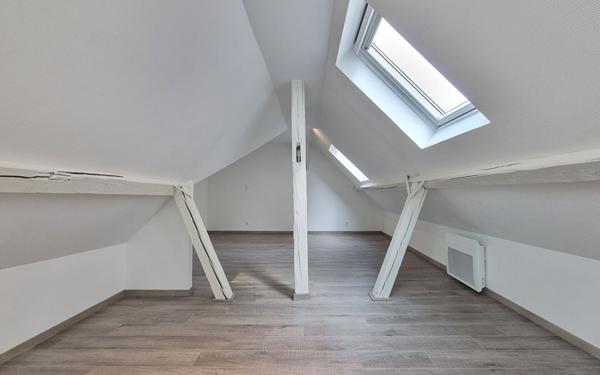 Appartement à louer    1 pièce •  Schiltigheim