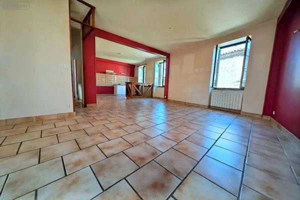 Location - Maison Chauriat 63117 4 pièces 130 m 2