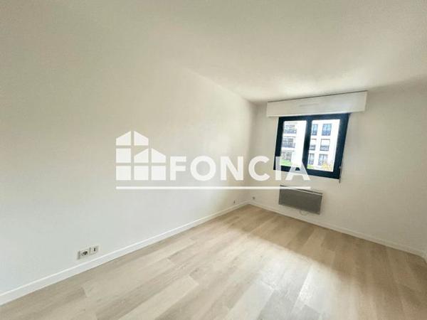 Location Appartement 3 pièces 62.89 m² - 17 BLD DU LYCEE Vanves 92170