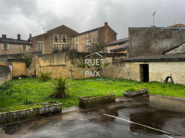 86110 MIREBEAU Maison Mirebeau 4 pièce(s) 89 m2