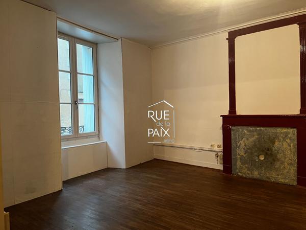 86110 MIREBEAU Maison Mirebeau 4 pièce(s) 89 m2
