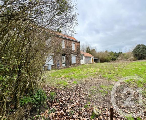 Terrain à vendre  106 m2 CALAIS - 62