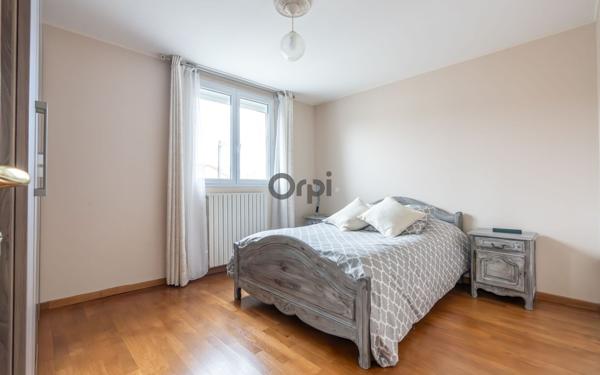 Maison à vendre    5 pièces • 104,18 m2 Champigny-sur-Marne