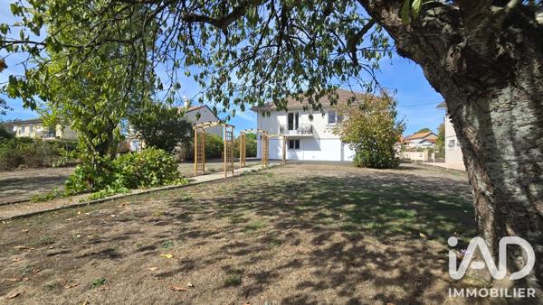 Maison à vendre 4 pièces 106 m² Charroux